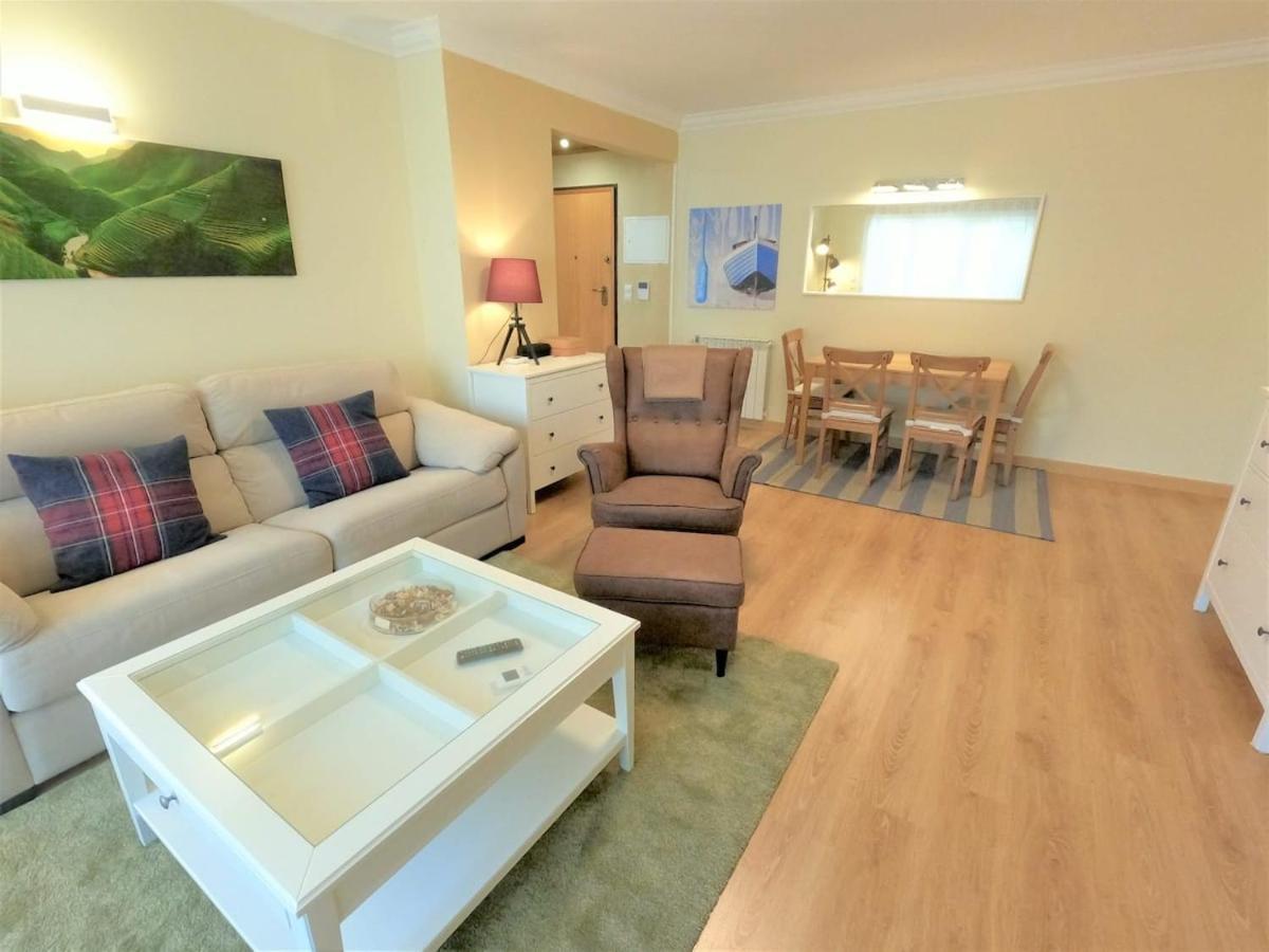 Carnaxide Modern T1 Apartment W Balcony In Carnaxide Oeiras Lisbon Екстериор снимка
