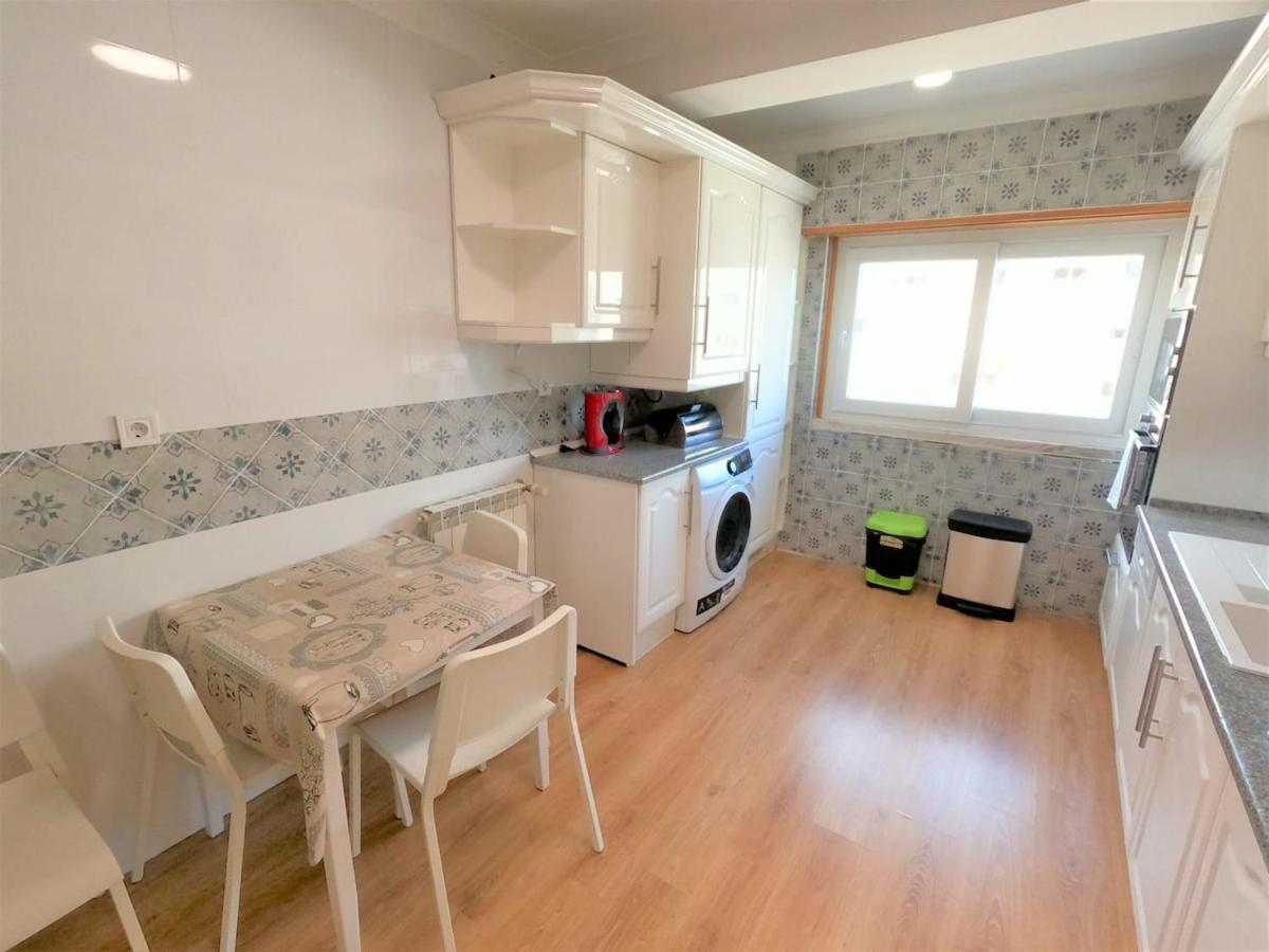 Carnaxide Modern T1 Apartment W Balcony In Carnaxide Oeiras Lisbon Екстериор снимка